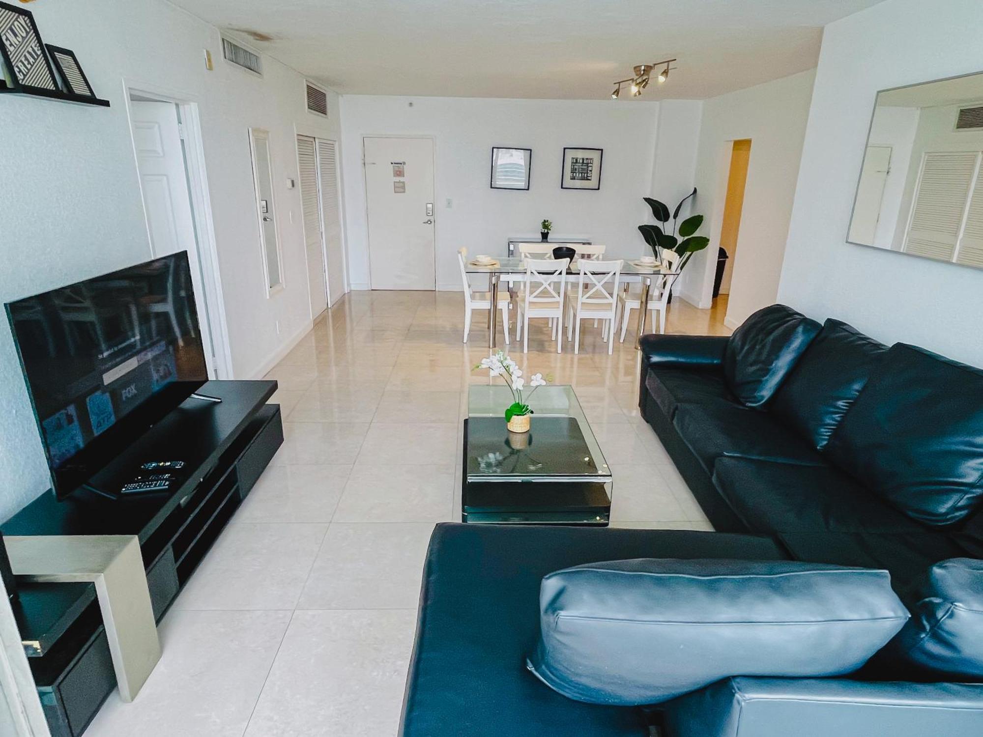 Miami Hollywood Awesome 2 Bedroom 2 Bathroom 003-22Bvic Exterior photo