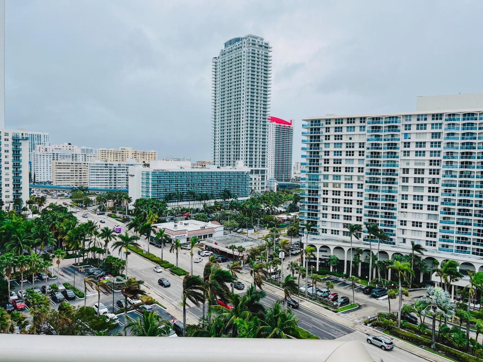 Miami Hollywood Awesome 2 Bedroom 2 Bathroom 003-22Bvic Exterior photo
